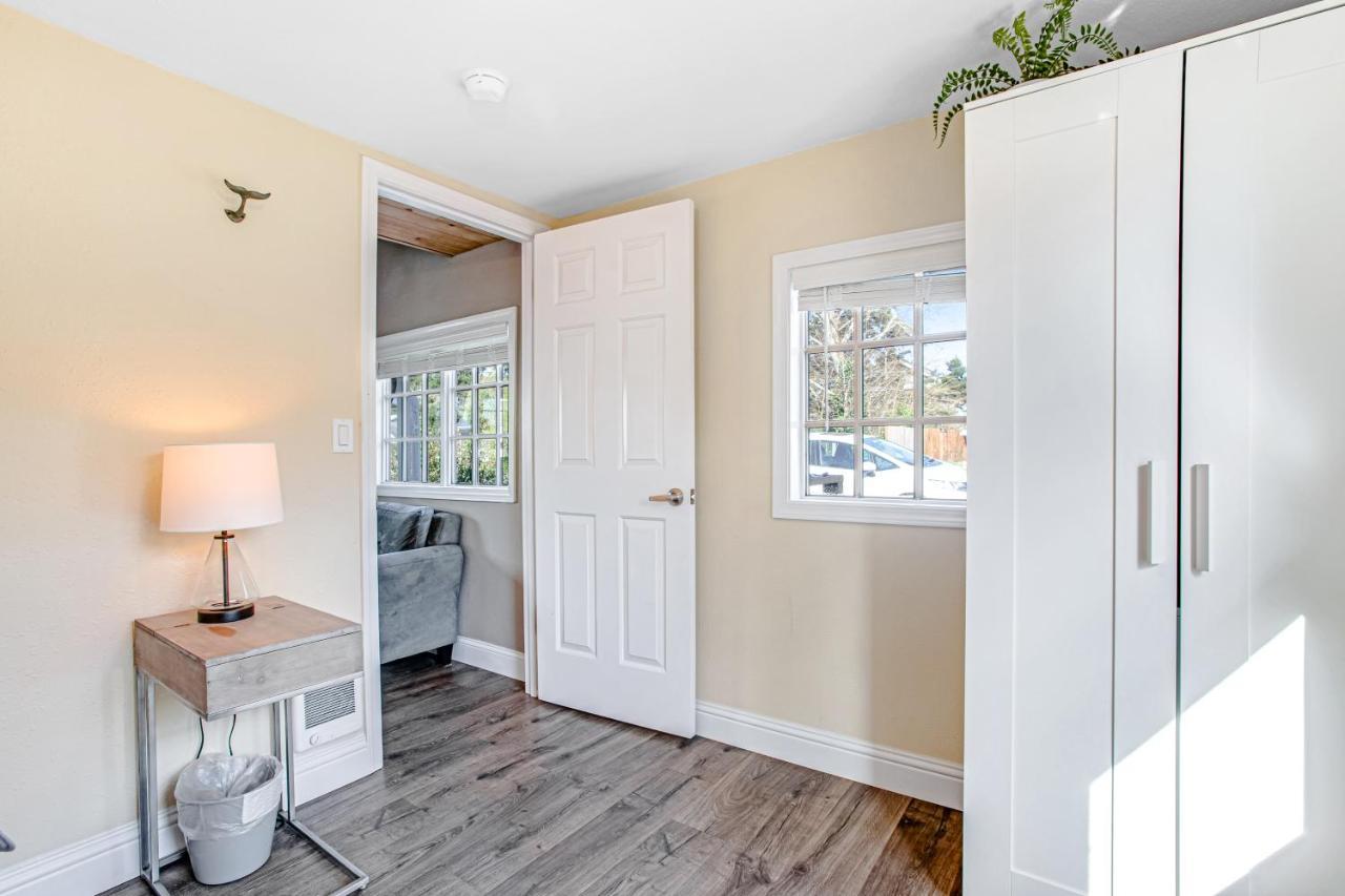 Villa Siletz Bay Getaway Lincoln City Esterno foto