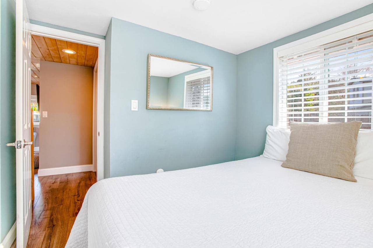 Villa Siletz Bay Getaway Lincoln City Esterno foto