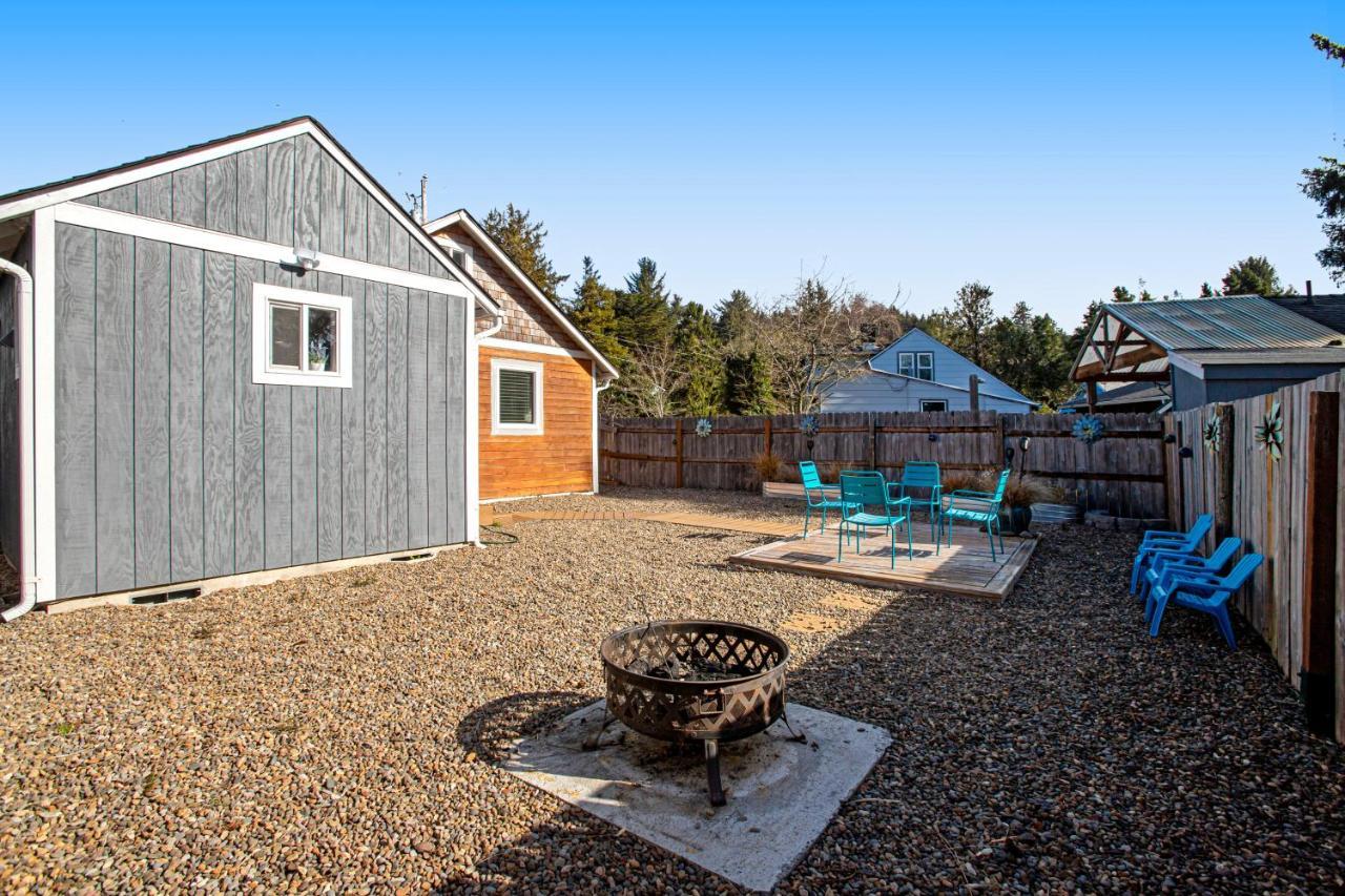 Villa Siletz Bay Getaway Lincoln City Esterno foto